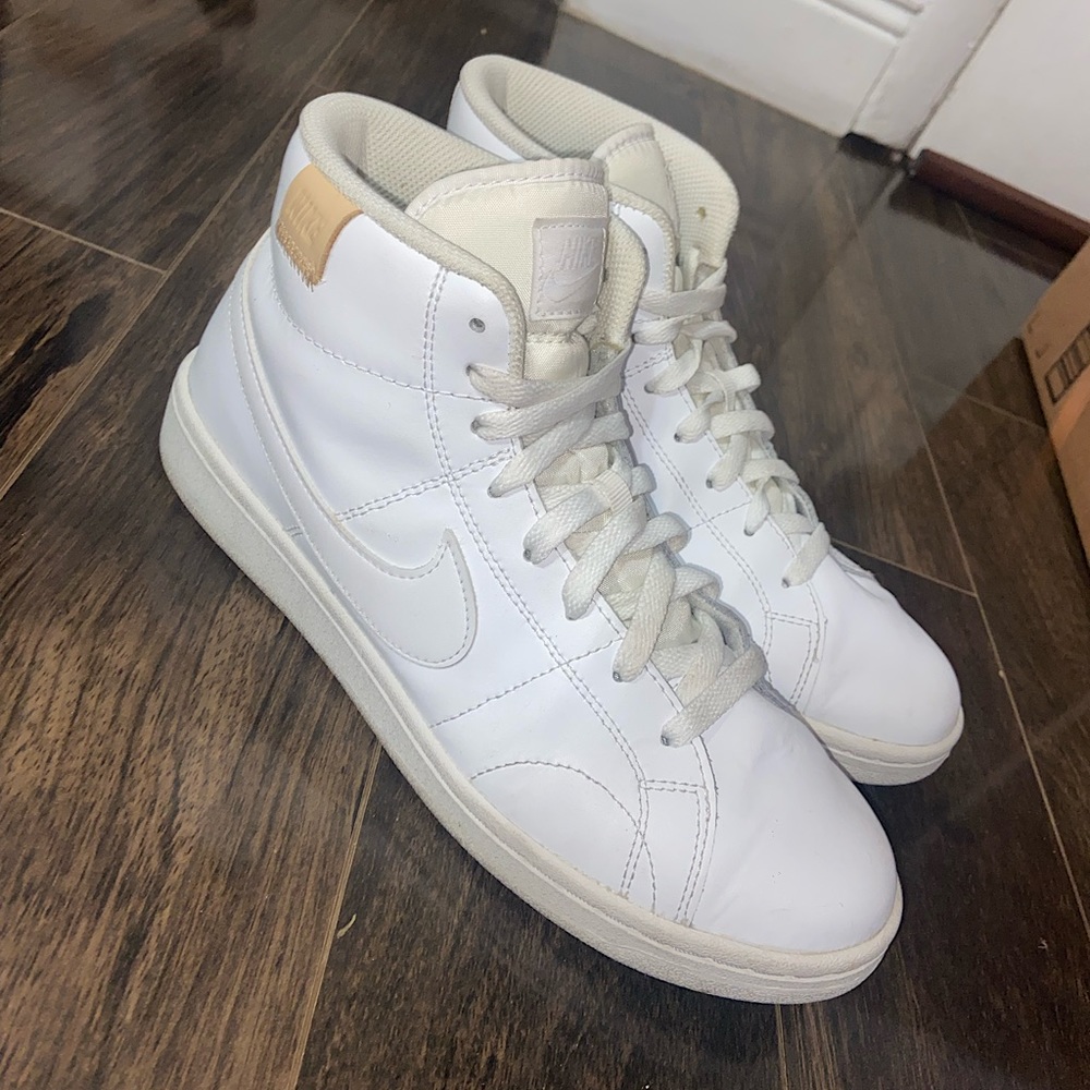 Nike BLAZERS